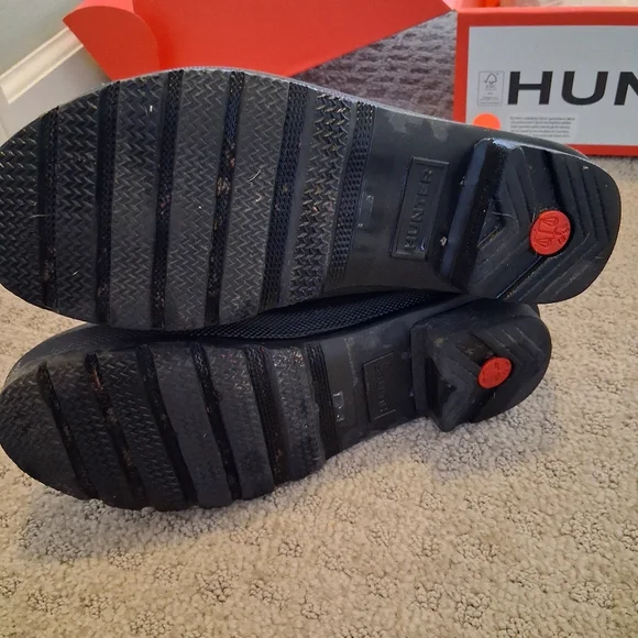 Hunter Classic Black Boots Size 8 - Picture 4 of 7